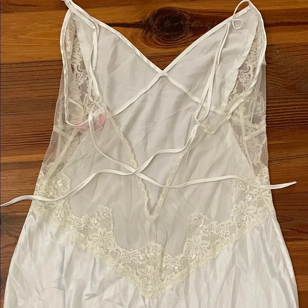 Victoria's Secret Satin Gown Robe Set Womens M/L Bride Lace Elegant - Picture 11 of 16